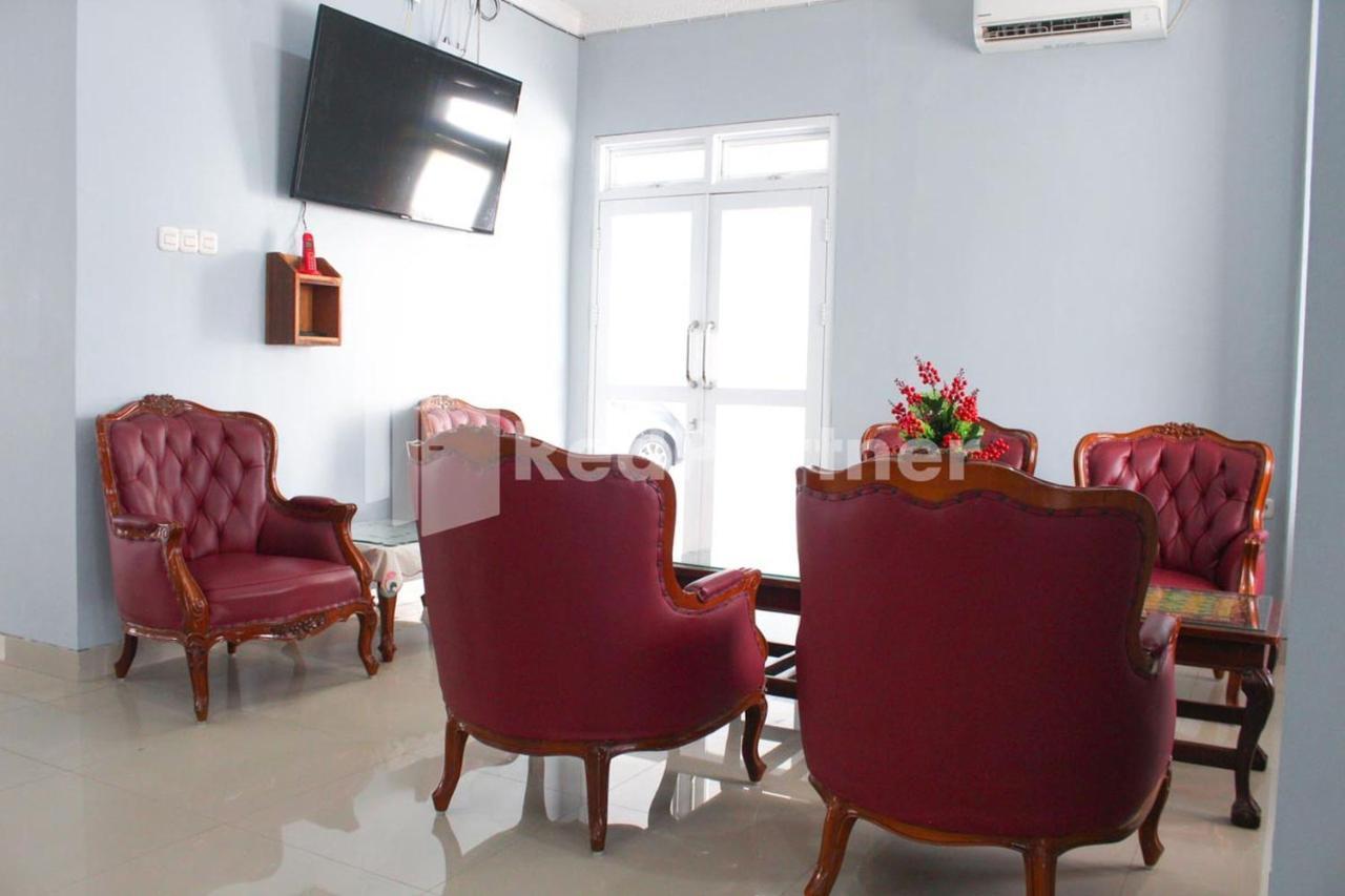 ג'קרטה Brahma Hotel Mitra Reddoorz מראה חיצוני תמונה