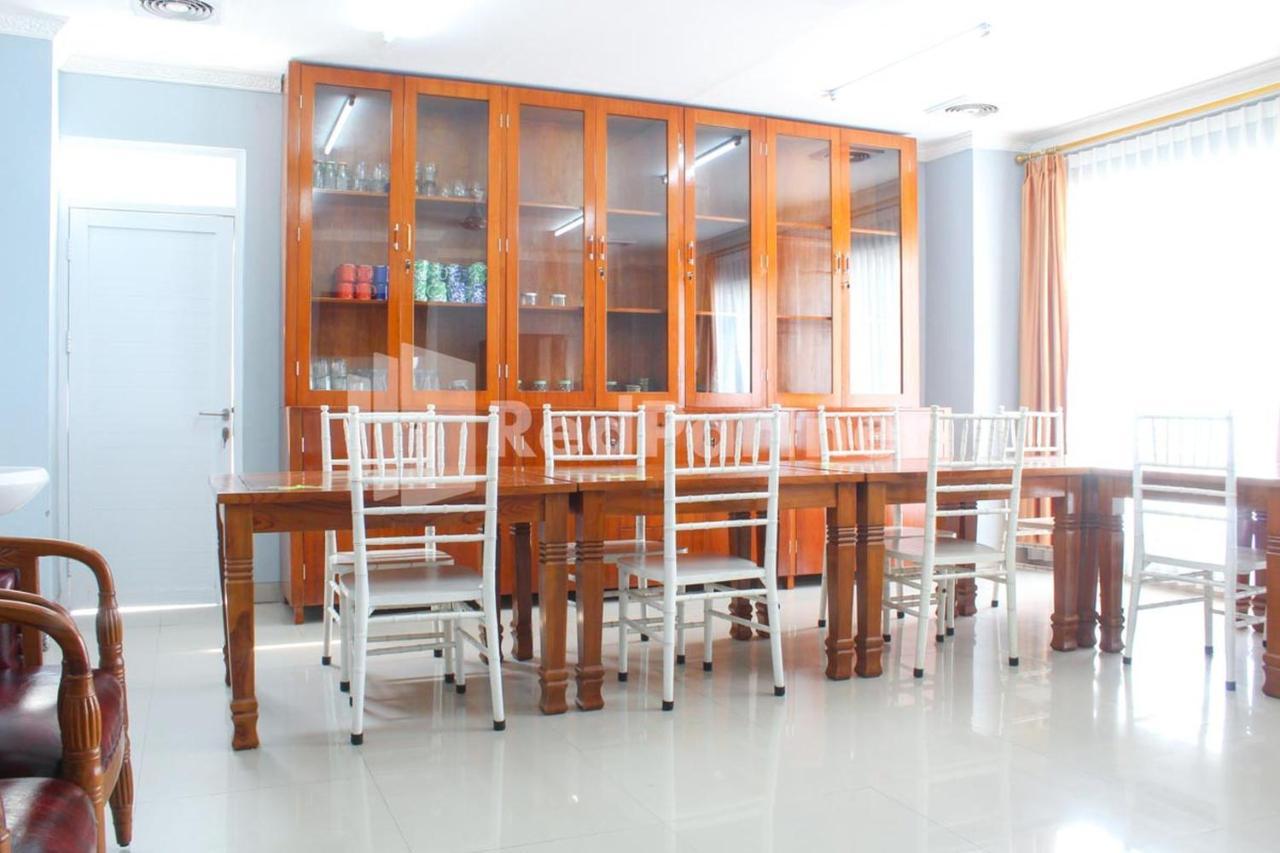 ג'קרטה Brahma Hotel Mitra Reddoorz מראה חיצוני תמונה