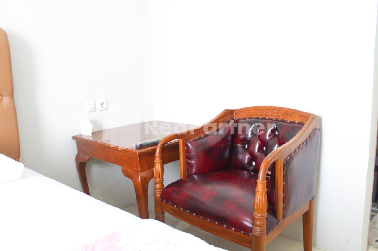 ג'קרטה Brahma Hotel Mitra Reddoorz מראה חיצוני תמונה